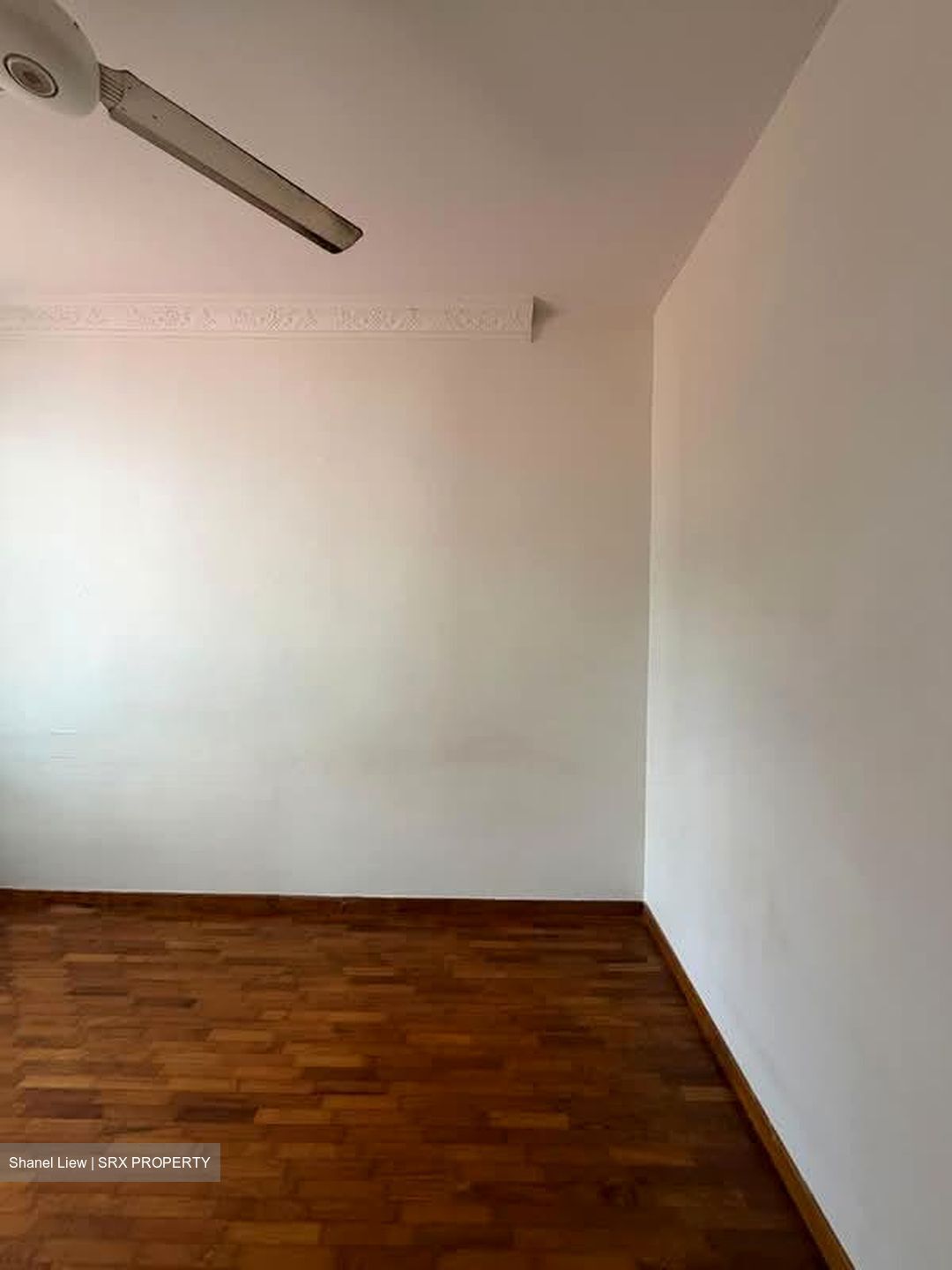 Opera Estate (D15), Terrace #563929031